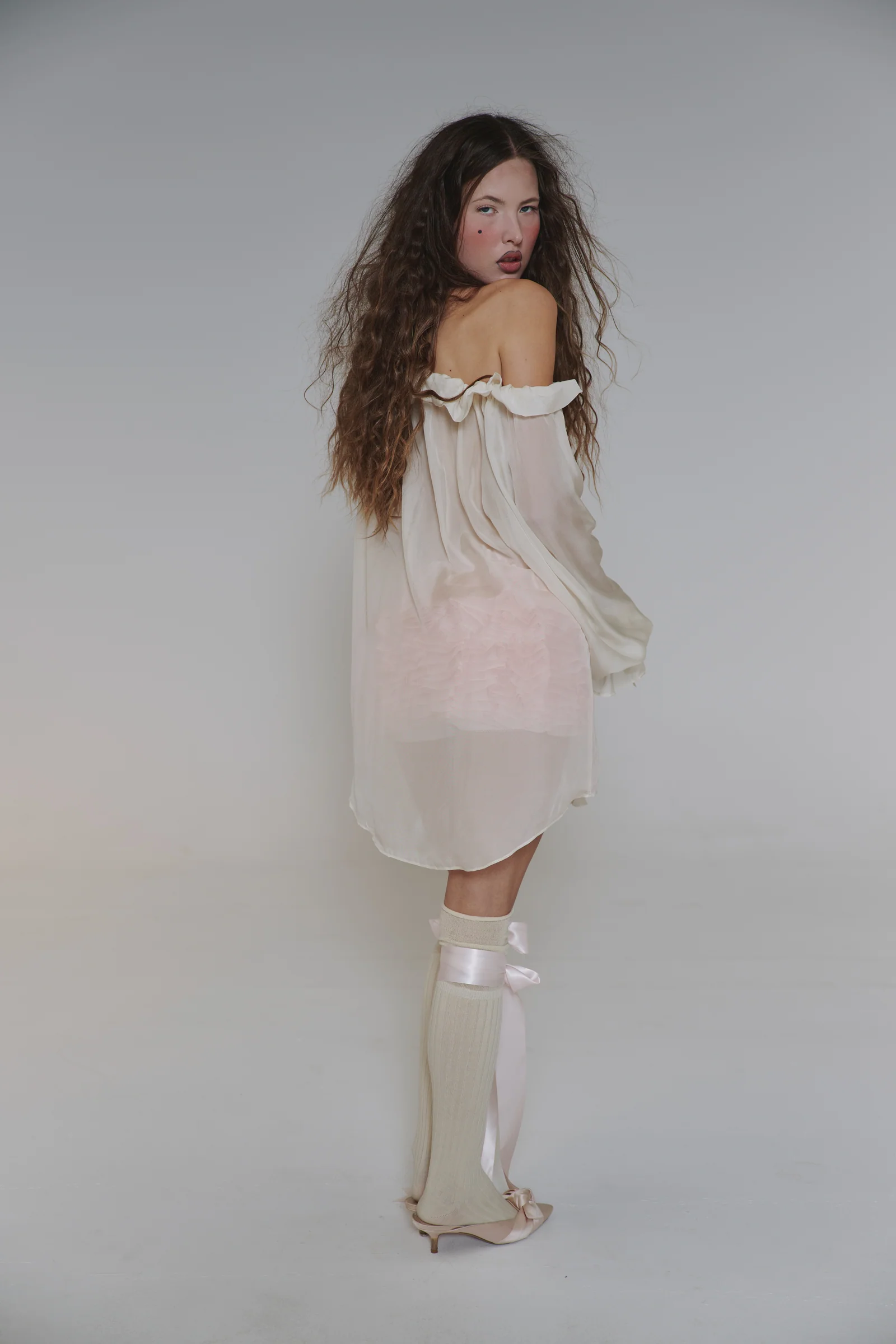 The Silk Vanilla Shakespeare Blouse - Image 10